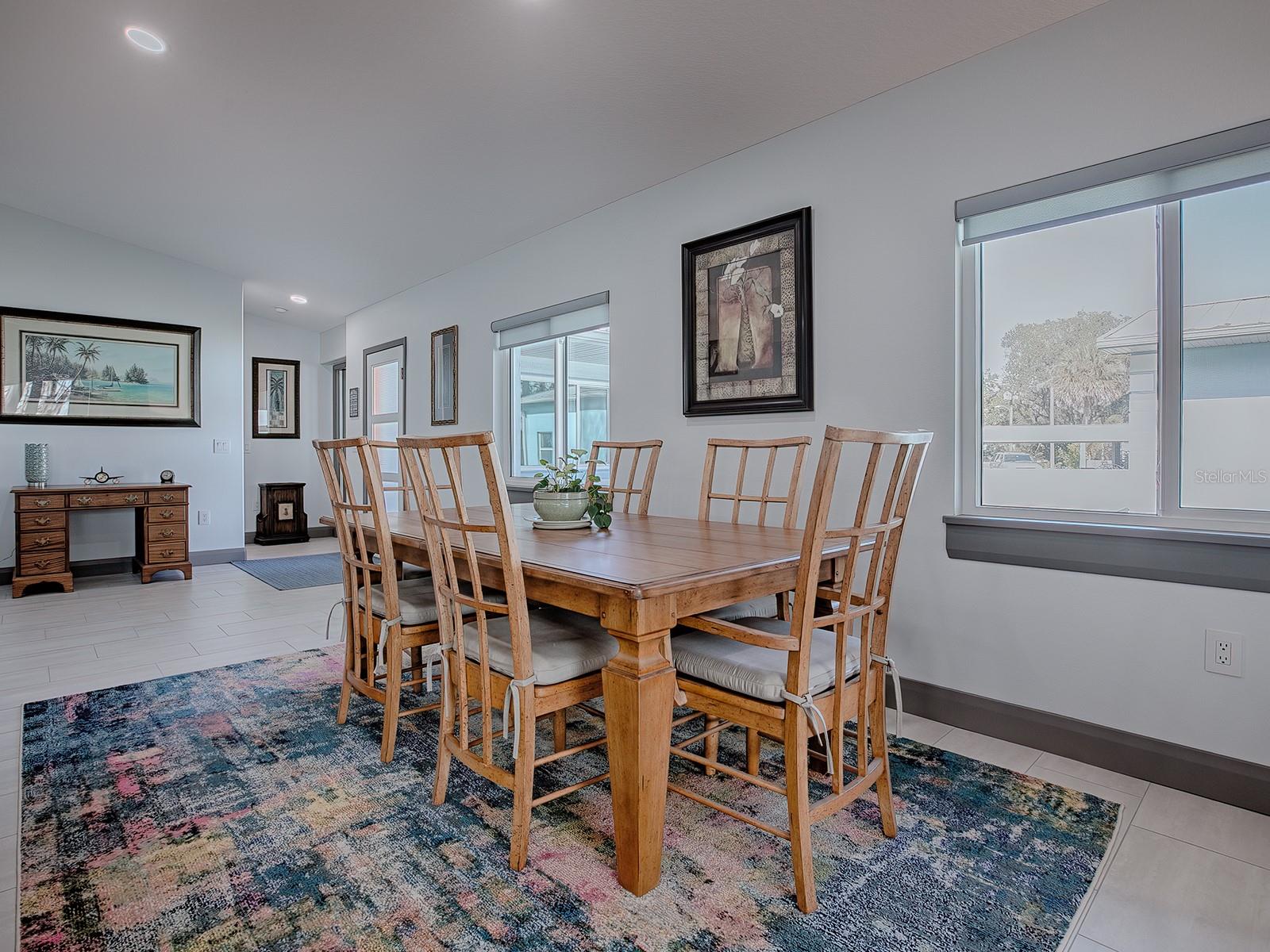 908 N LAKESHORE BLVD, HOWEY IN THE HILLS, FL, 34737