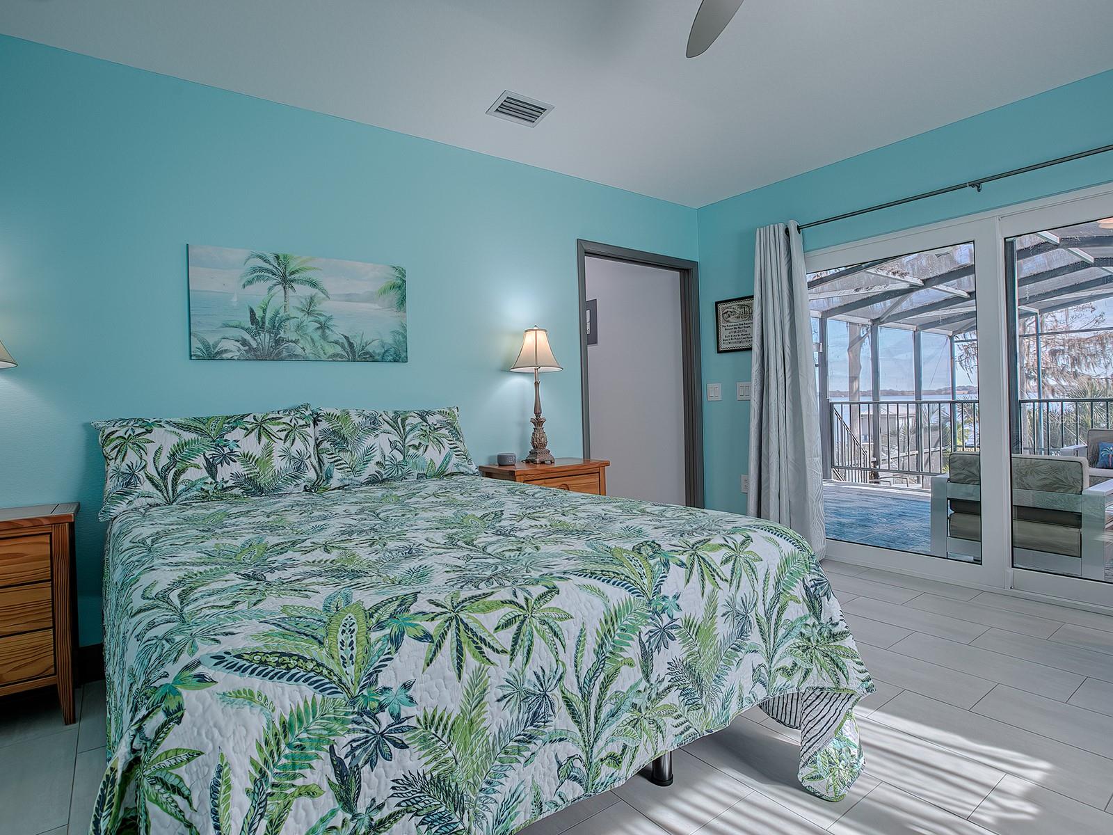 908 N LAKESHORE BLVD, HOWEY IN THE HILLS, FL, 34737