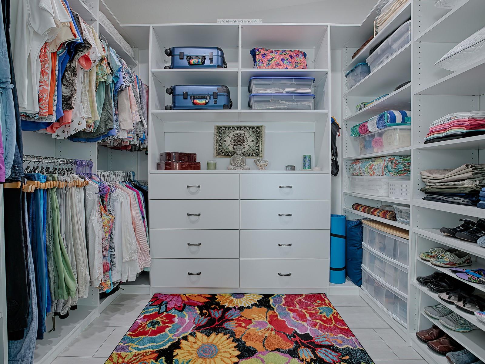 908 N LAKESHORE BLVD, HOWEY IN THE HILLS, FL, 34737