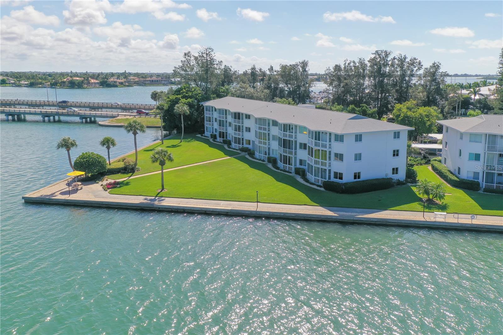 777 JOHN RINGLING BLVD #2, SARASOTA, FL, 34236