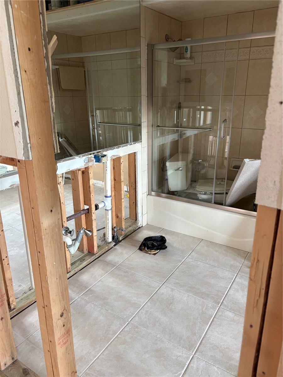 777 JOHN RINGLING BLVD #2, SARASOTA, FL, 34236