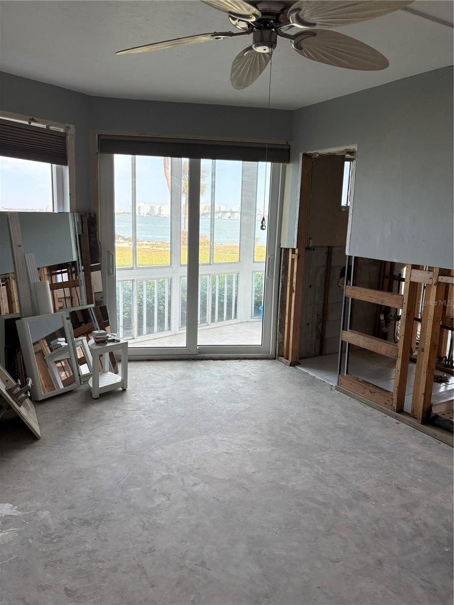 777 JOHN RINGLING BLVD #2, SARASOTA, FL, 34236