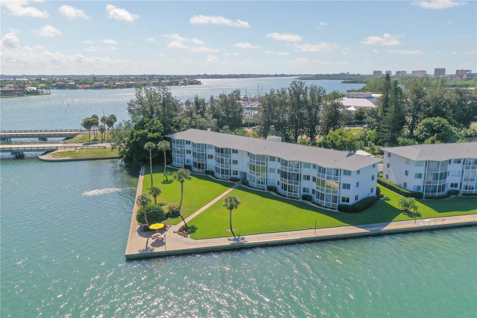 777 JOHN RINGLING BLVD #2, SARASOTA, FL, 34236