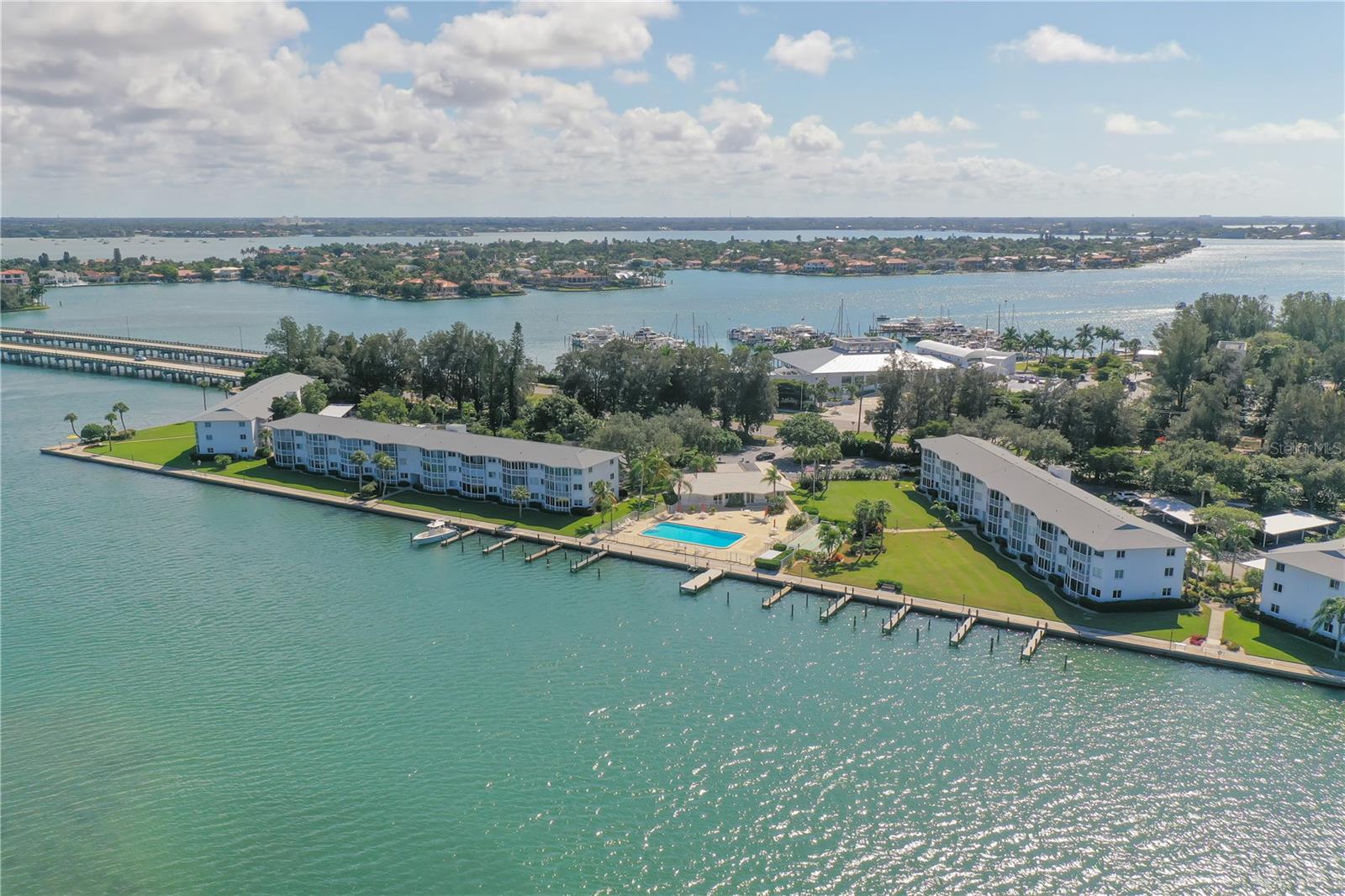 777 JOHN RINGLING BLVD #2, SARASOTA, FL, 34236