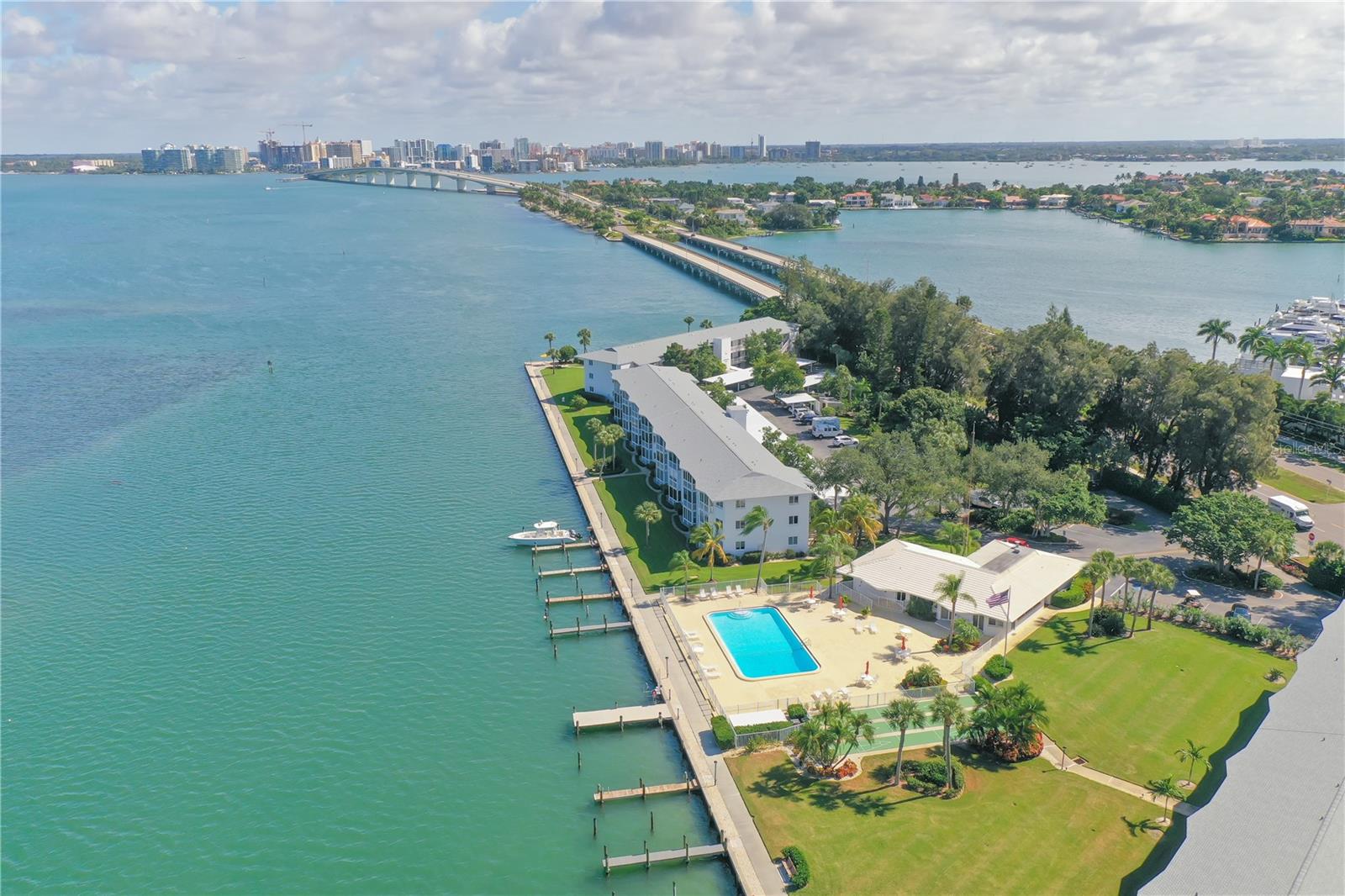 777 JOHN RINGLING BLVD #2, SARASOTA, FL, 34236