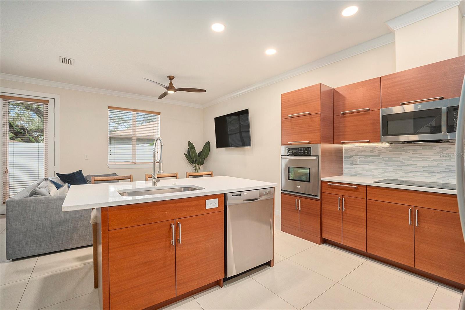403 S FREMONT AVE #4, TAMPA, FL, 33606