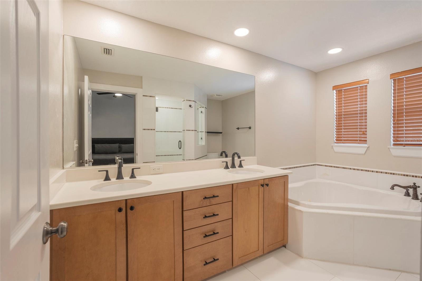 403 S FREMONT AVE #4, TAMPA, FL, 33606