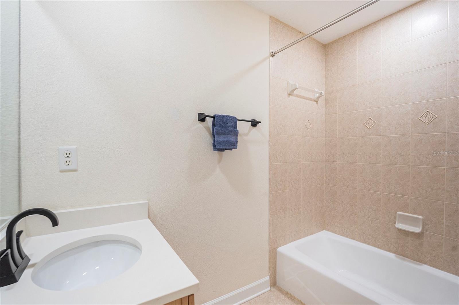 403 S FREMONT AVE #4, TAMPA, FL, 33606