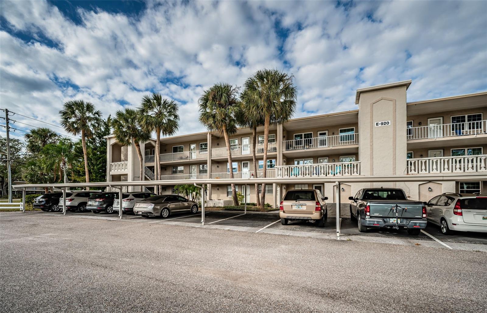 920 VIRGINIA ST #302, DUNEDIN, FL, 34698