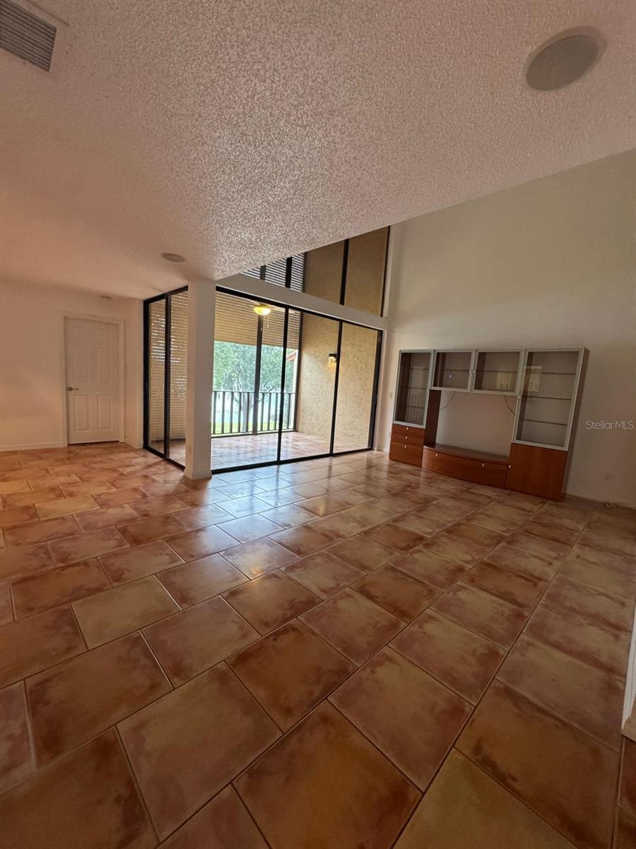 1112 LAKE WILLISARA CIR #GE, ORLANDO, FL, 32806