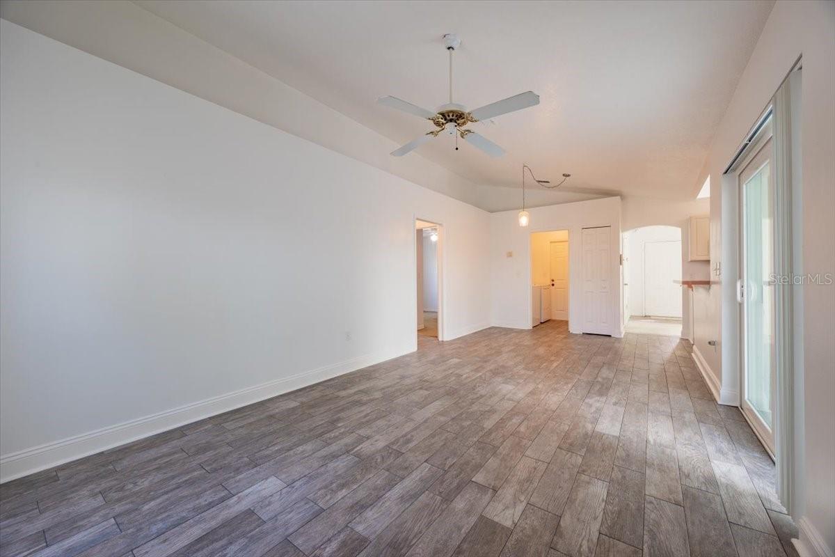 114 BATTLEGROVE DR, DAVENPORT, FL, 33896