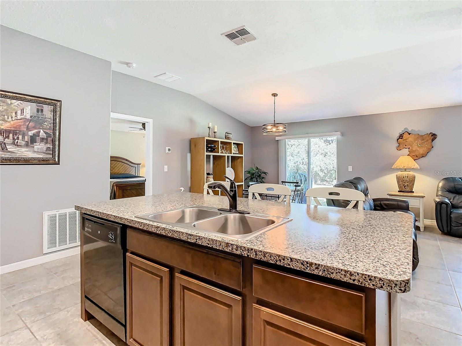 16635 MYRTLE SAND DR, WIMAUMA, FL, 33598