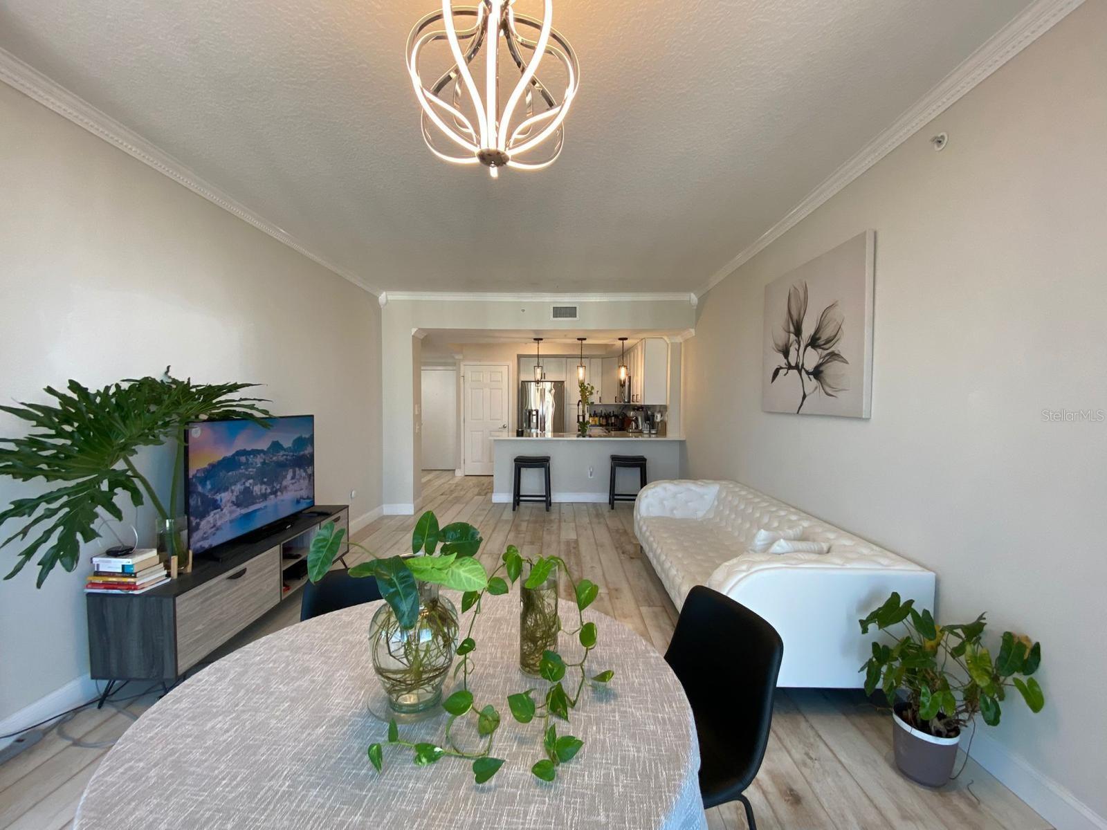 322 E CENTRAL BLVD #1811, ORLANDO, FL, 32801