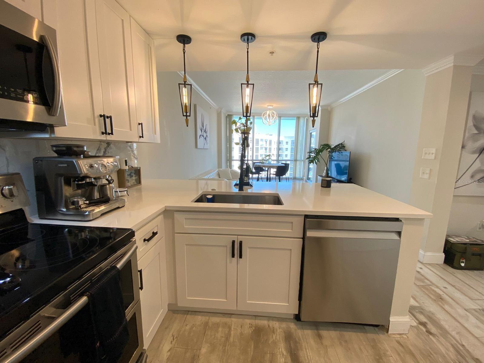 322 E CENTRAL BLVD #1811, ORLANDO, FL, 32801
