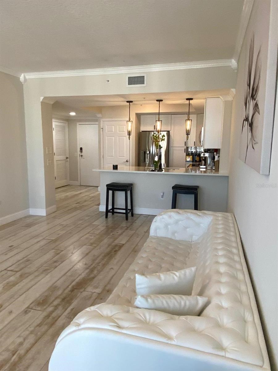 322 E CENTRAL BLVD #1811, ORLANDO, FL, 32801
