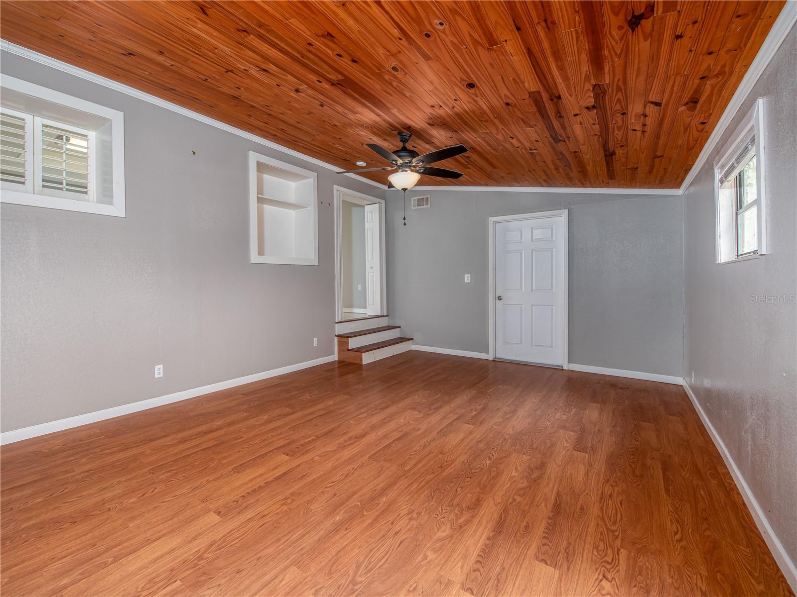 34027 SAINT JOE RD, DADE CITY, FL, 33525