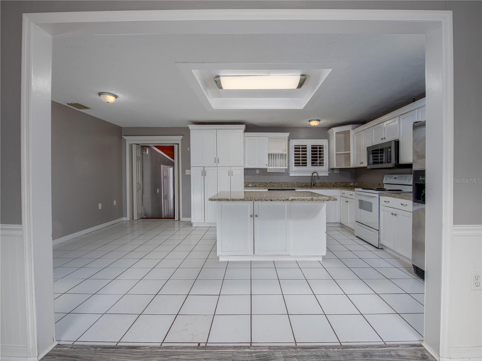 34027 SAINT JOE RD, DADE CITY, FL, 33525
