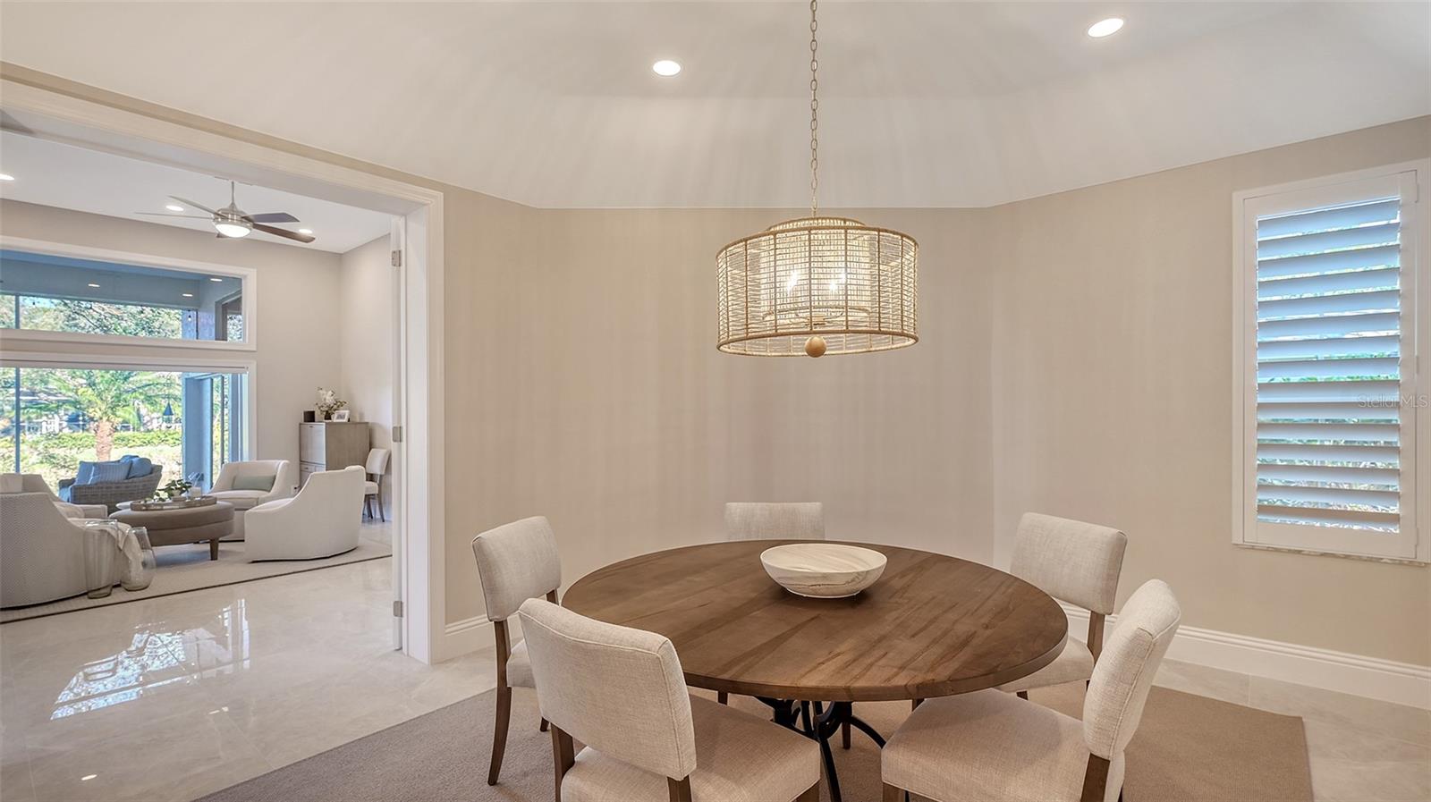 A4635820 Property Photo