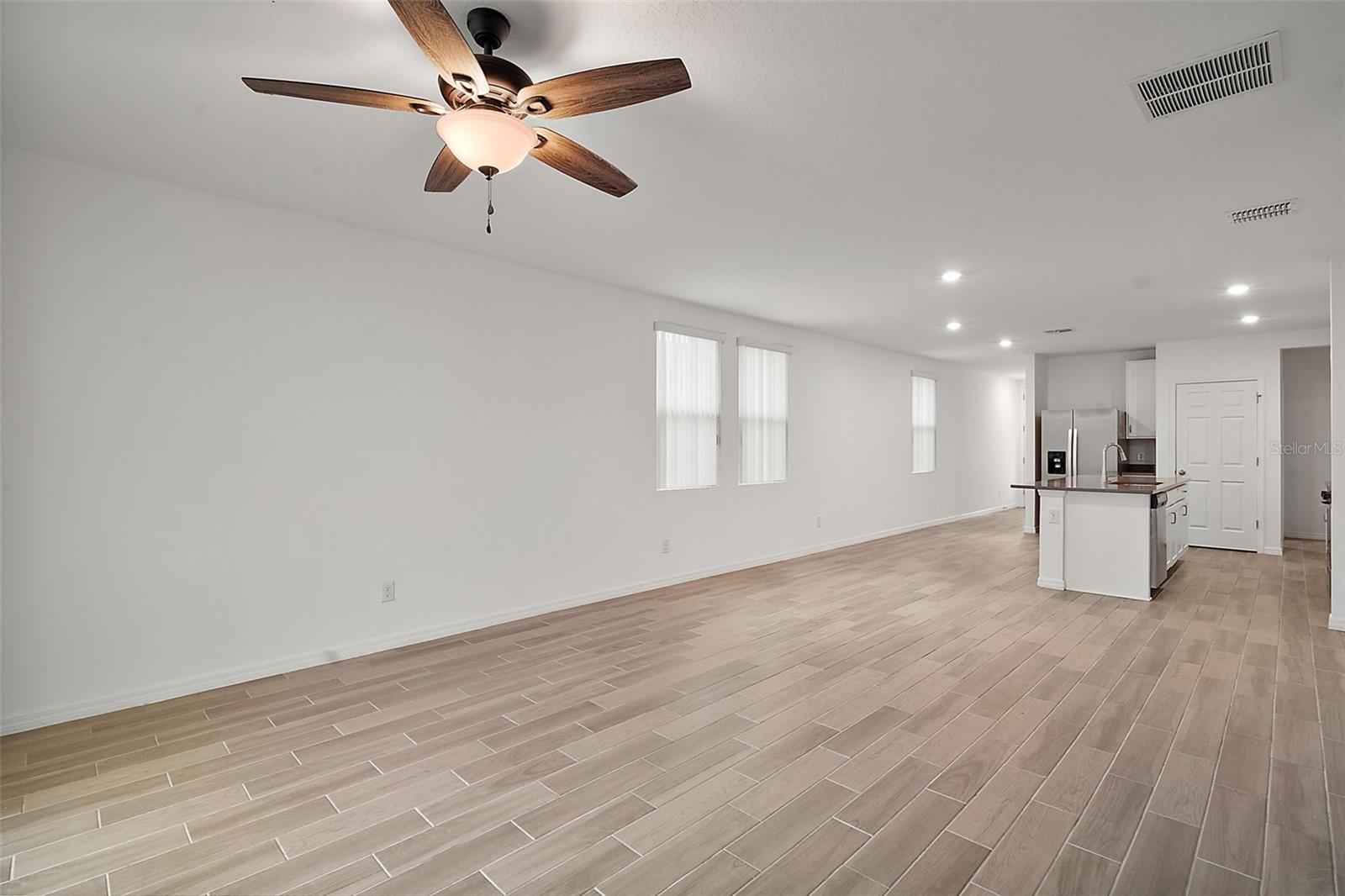 29360 CASPIAN ST, LEESBURG, FL, 34748