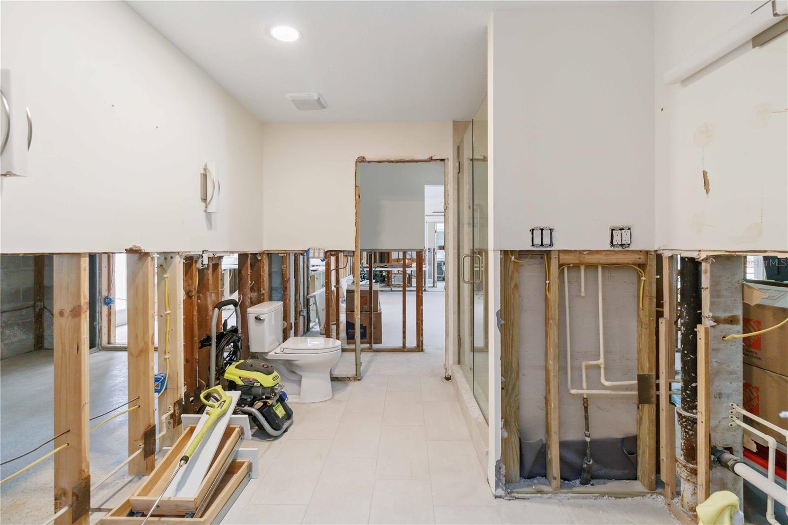 128 51ST ST #A, HOLMES BEACH, FL, 34217