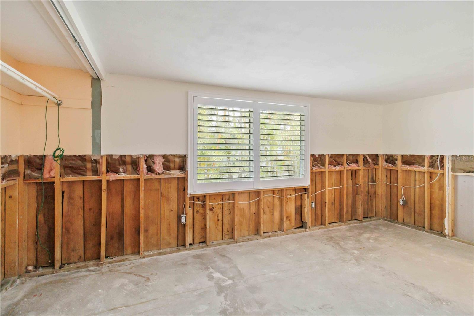 128 51ST ST #A, HOLMES BEACH, FL, 34217