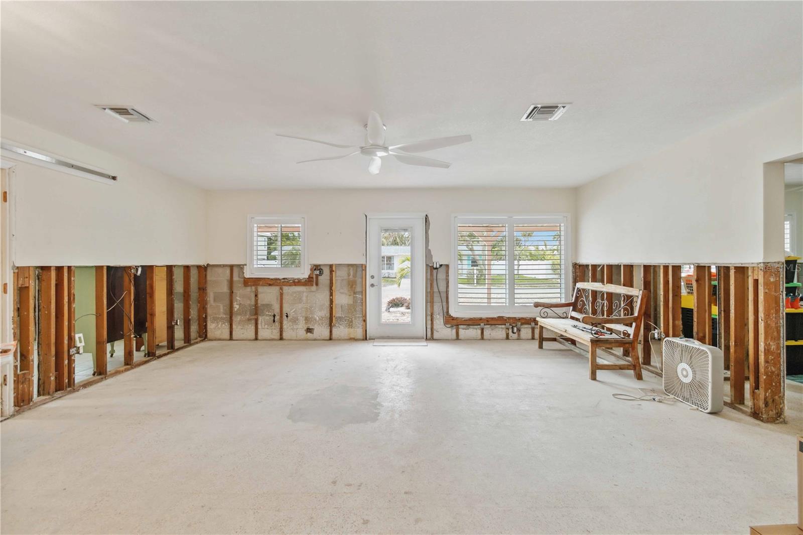 128 51ST ST #A, HOLMES BEACH, FL, 34217