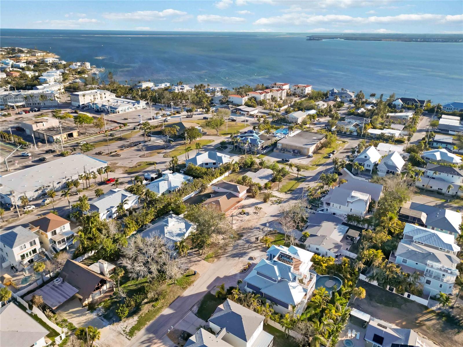 128 51ST ST #A, HOLMES BEACH, FL, 34217