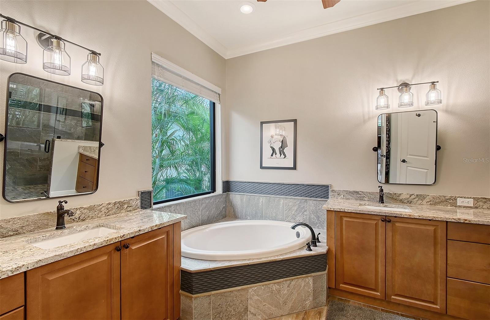 7312 RIVIERA CV, LAKEWOOD RANCH, FL, 34202
