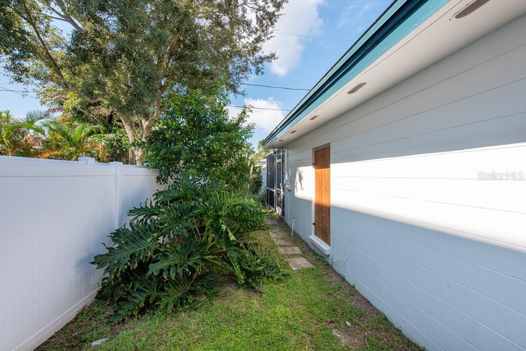 604 DANUBE AVE, TAMPA, FL, 33606