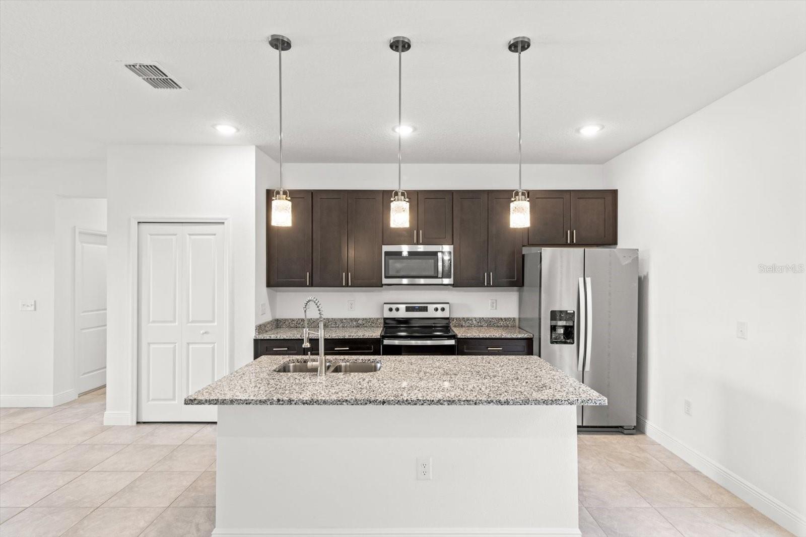 281 MARION OAKS CRSE, OCALA, FL, 34473