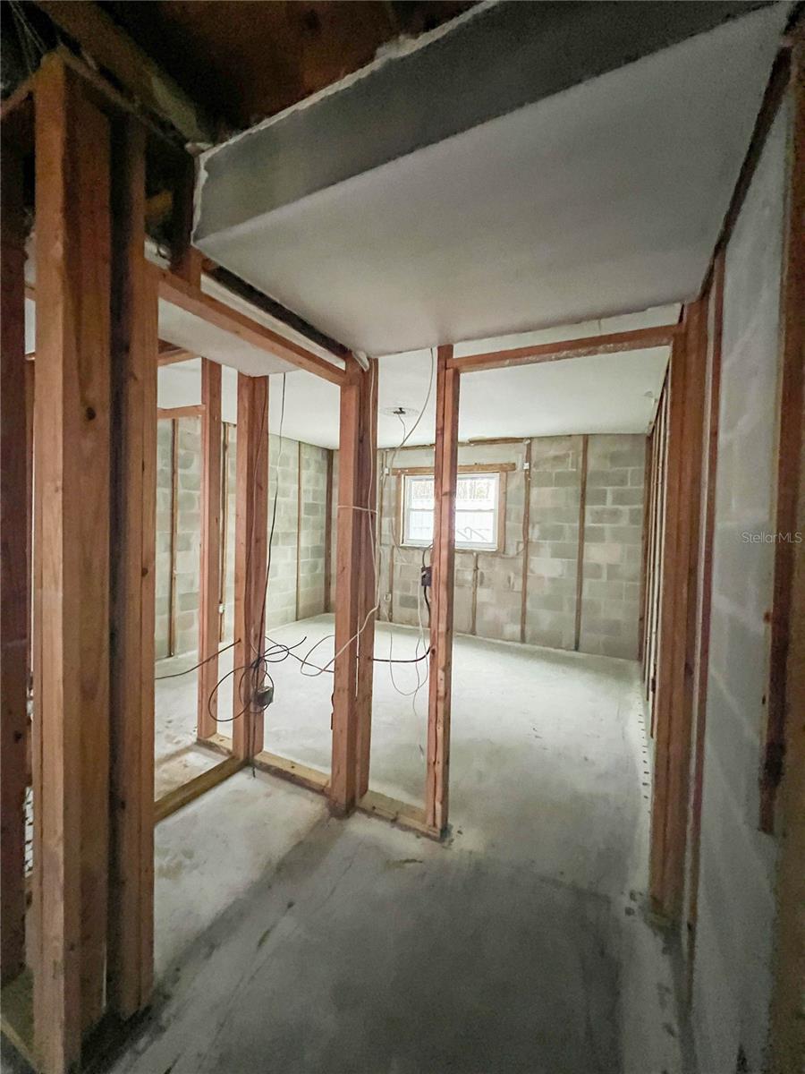 17594 1ST ST E, REDINGTON SHORES, FL, 33708