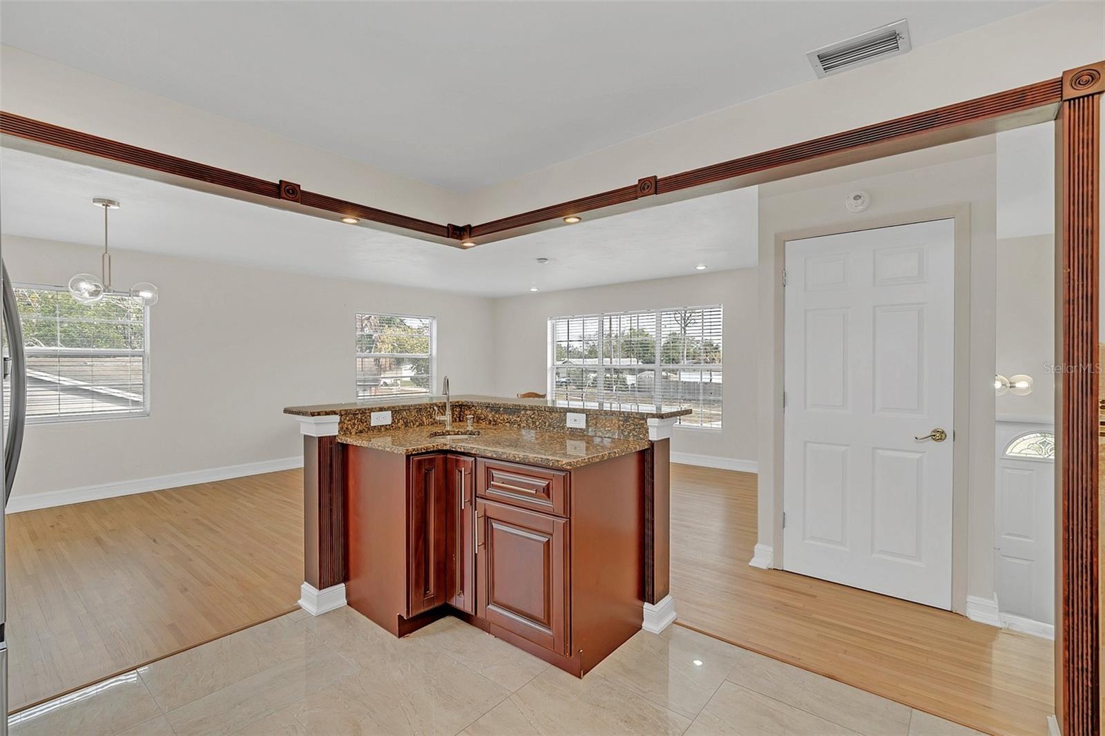 4862 INDIALANTIC DR, ORLANDO, FL, 32808