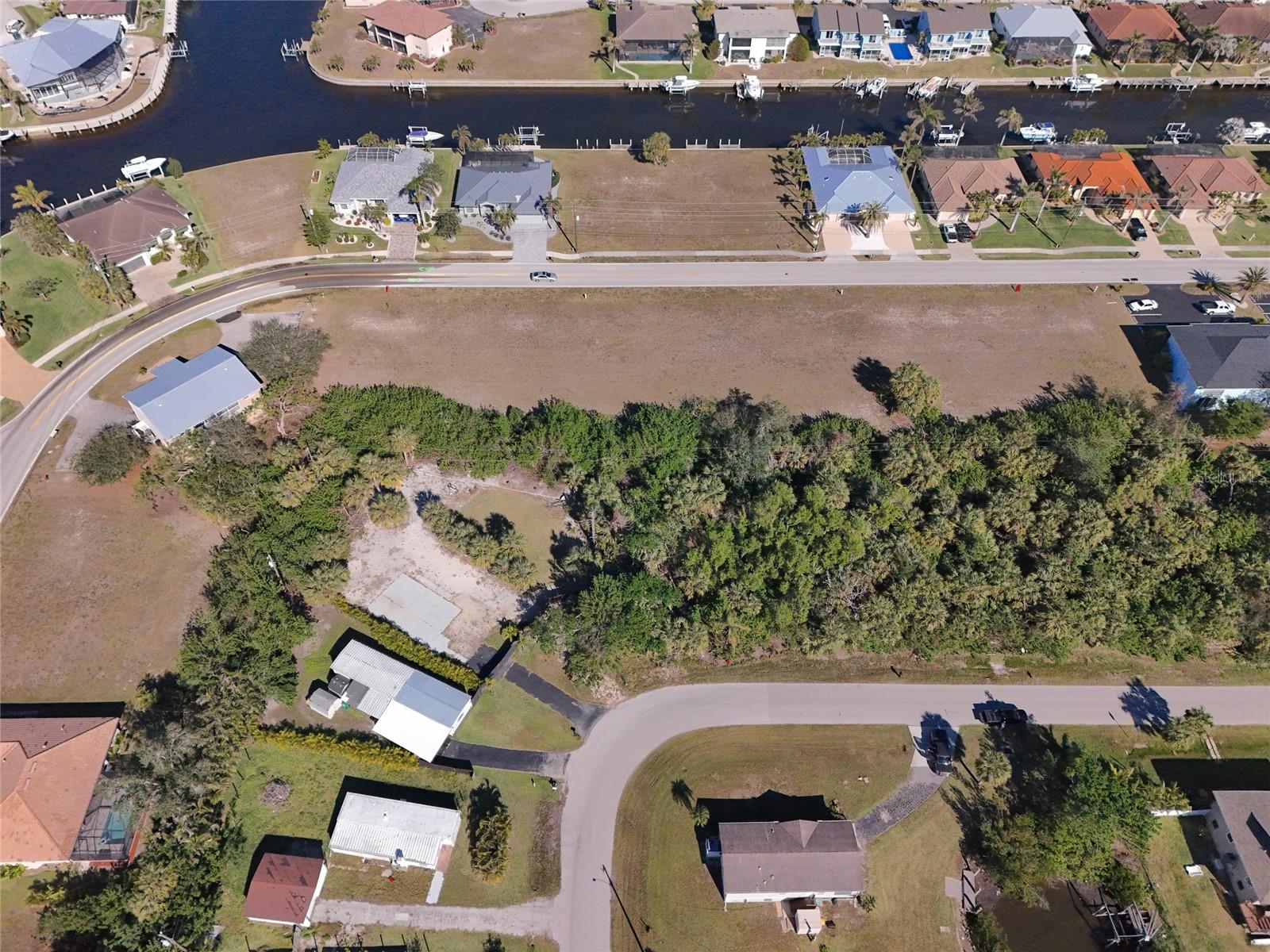 1122 MARLIN DR, PUNTA GORDA, FL, 33950