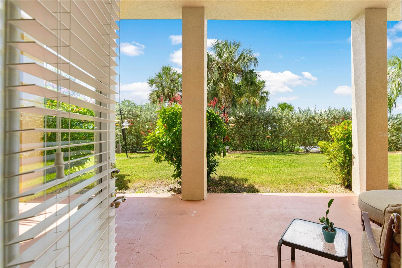 TB8338623 Property Photo