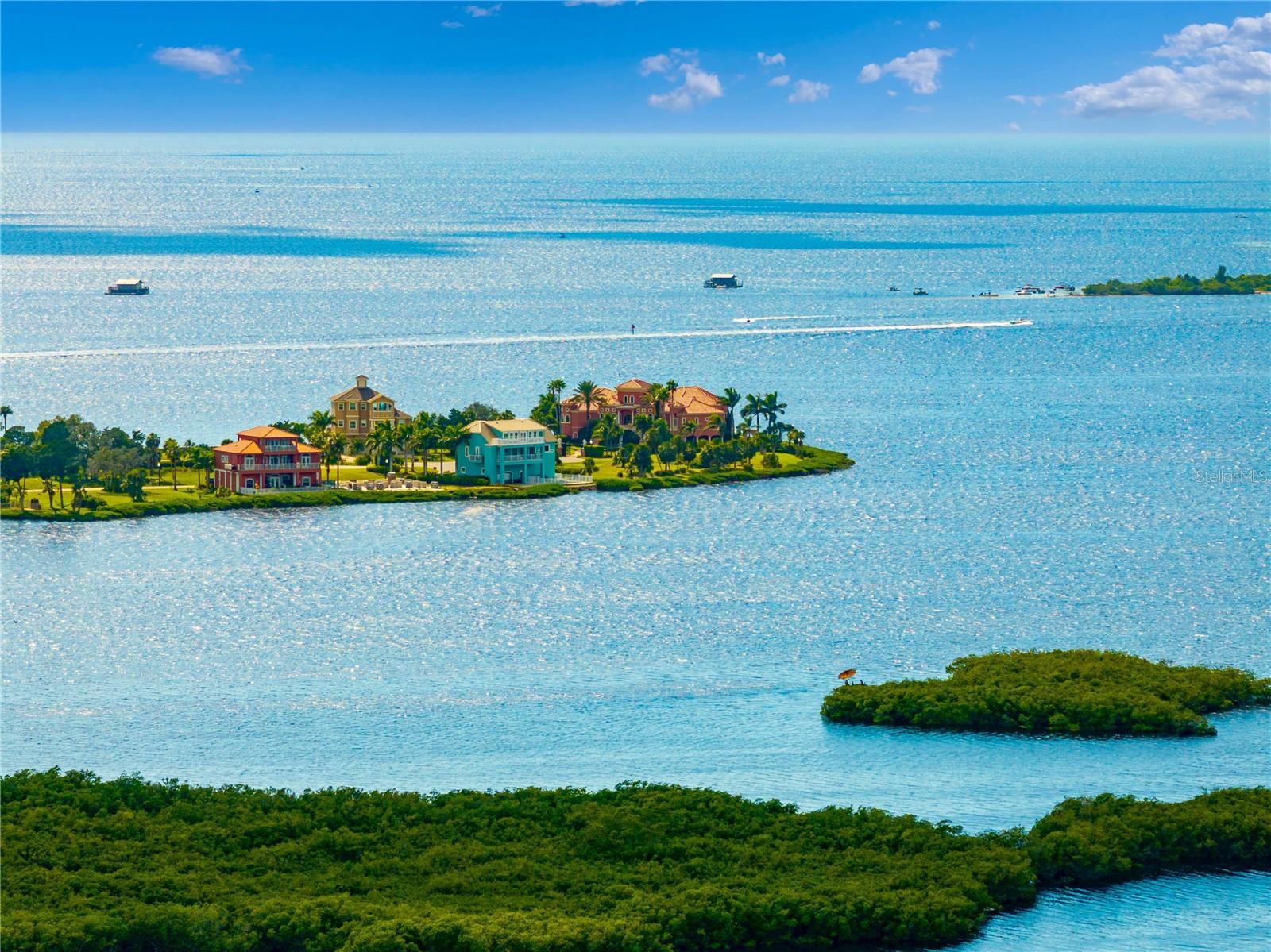 TB8338623 Property Photo