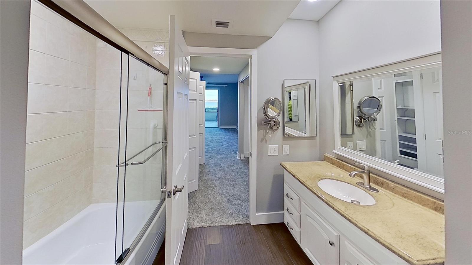 1501 GULF BLVD #104, CLEARWATER BEACH, FL, 33767