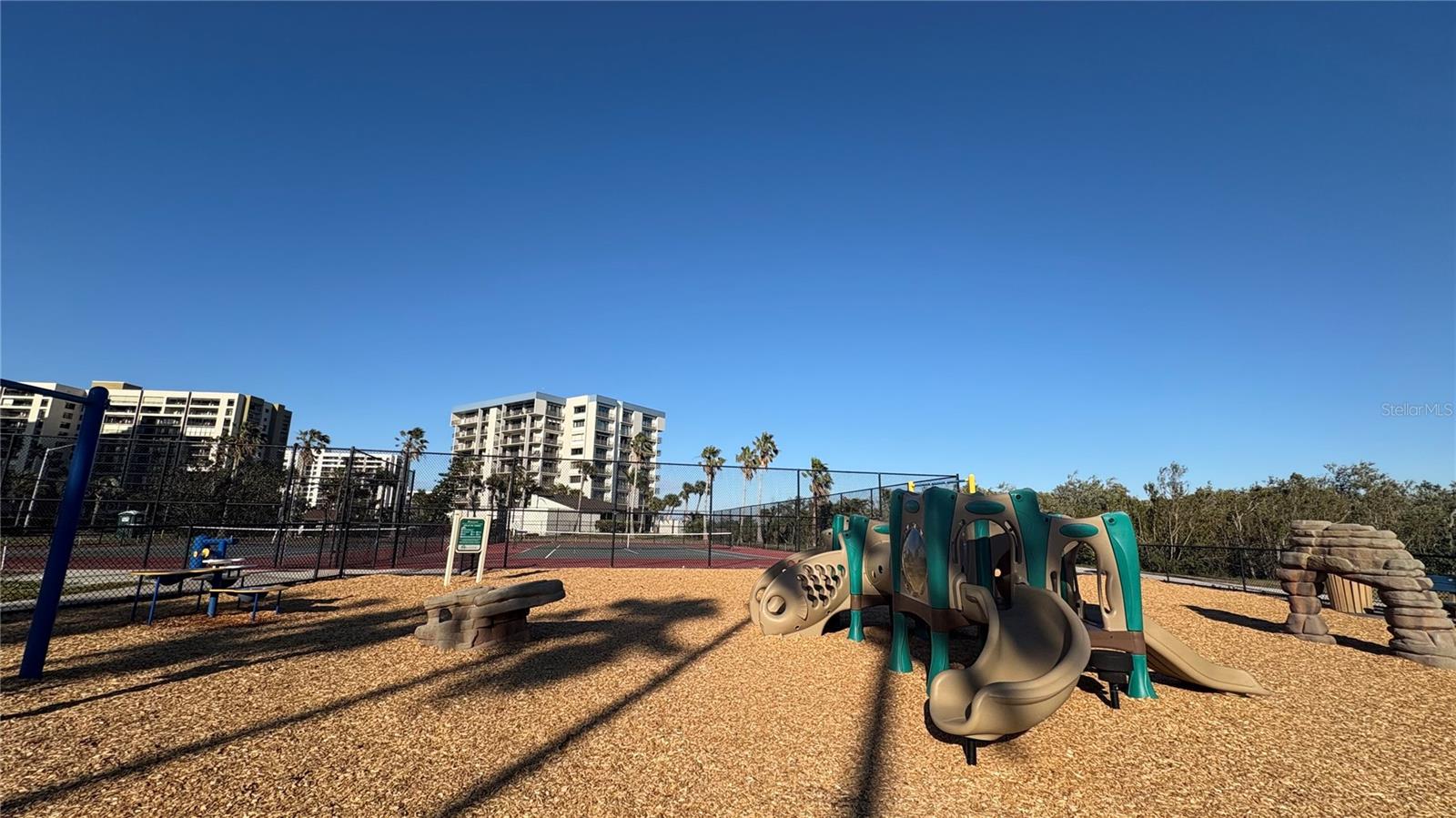 1501 GULF BLVD #104, CLEARWATER BEACH, FL, 33767