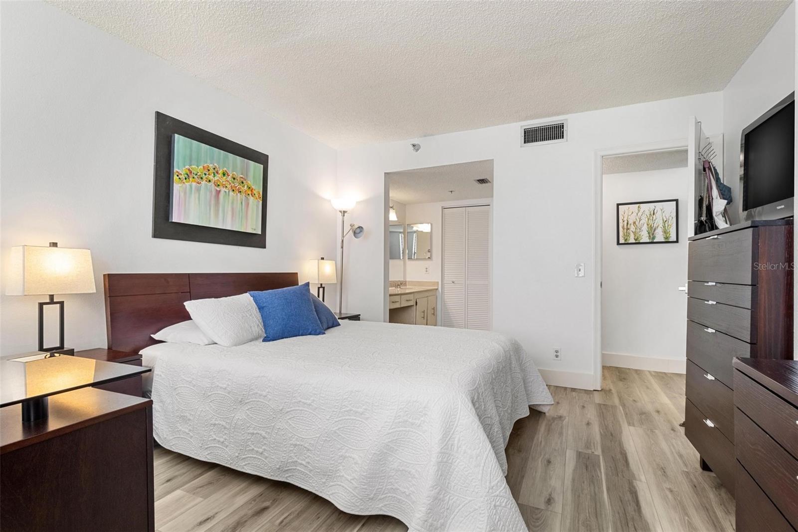 6265 SUN BLVD #1201, ST PETERSBURG, FL, 33715