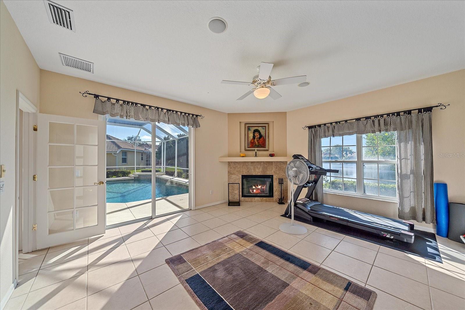 5655 EASTWIND DR, SARASOTA, FL, 34233