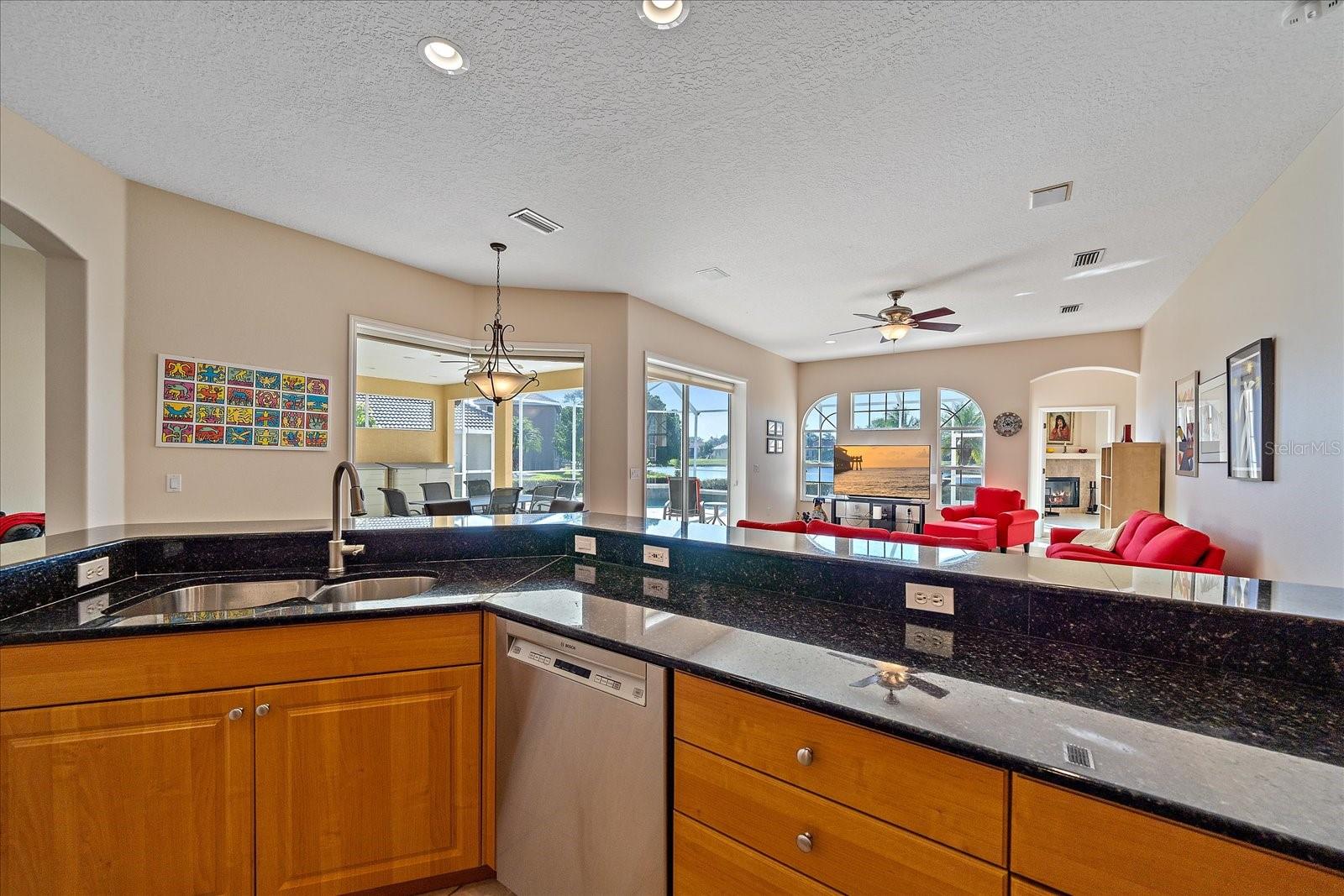 5655 EASTWIND DR, SARASOTA, FL, 34233