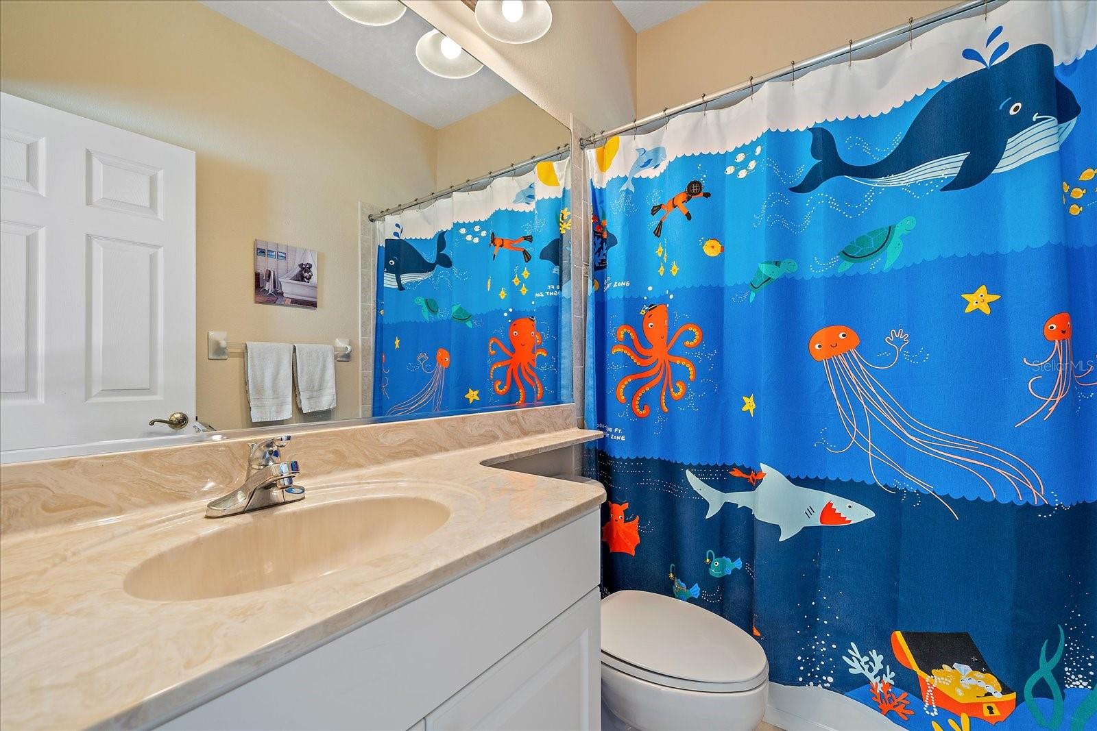5655 EASTWIND DR, SARASOTA, FL, 34233