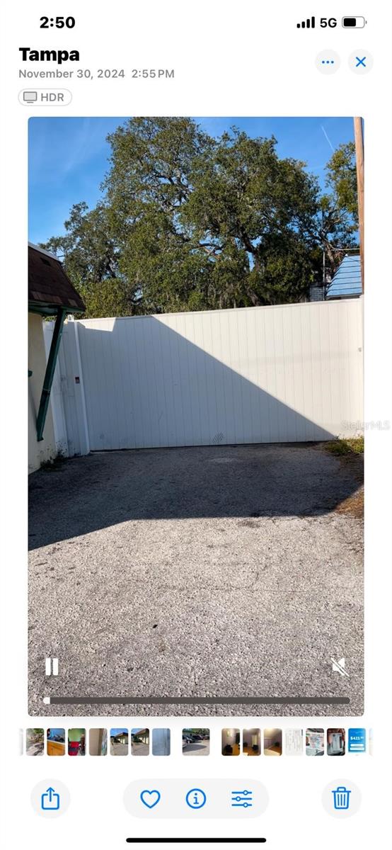 911 W WATERS AVE, TAMPA, FL, 33604