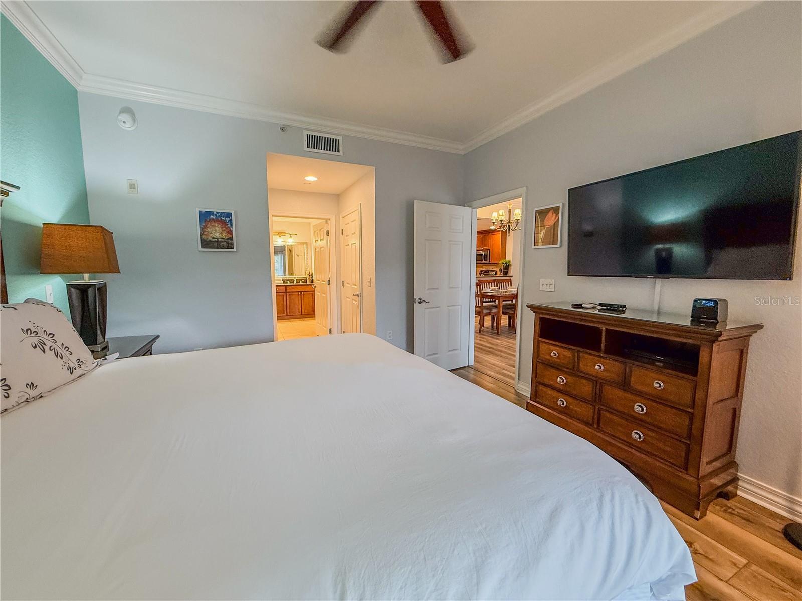 7650 WHISPER WAY #102, REUNION, FL, 34747