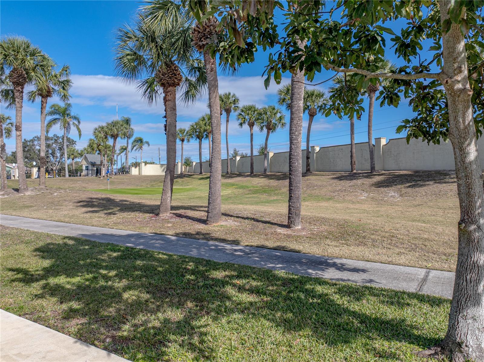 422 HARBOURVIEW DR, HAINES CITY, FL, 33844