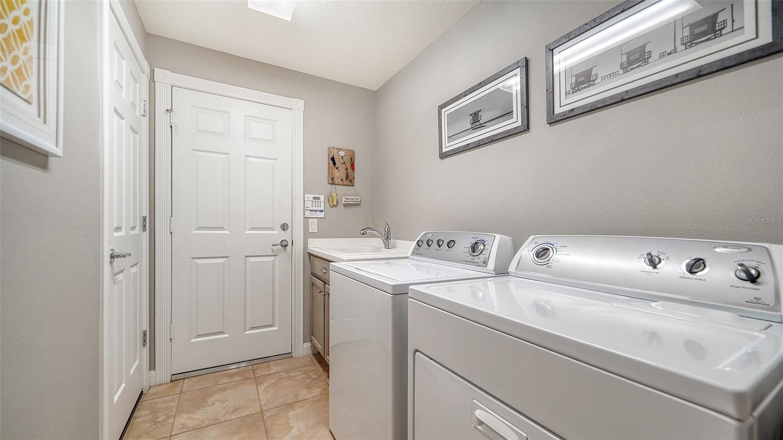 5890 GUARINO DR, SARASOTA, FL, 34238