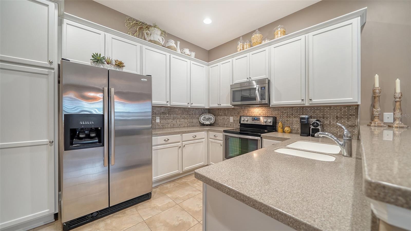 5890 GUARINO DR, SARASOTA, FL, 34238