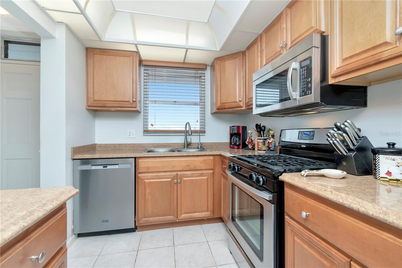 5900 SHORE BLVD S #409, GULFPORT, FL, 33707