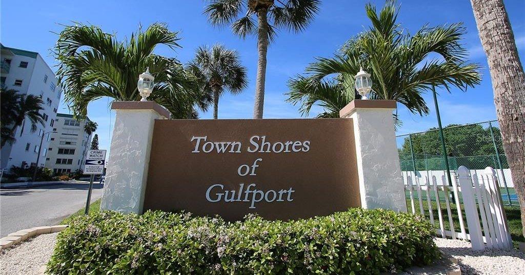 5900 SHORE BLVD S #409, GULFPORT, FL, 33707