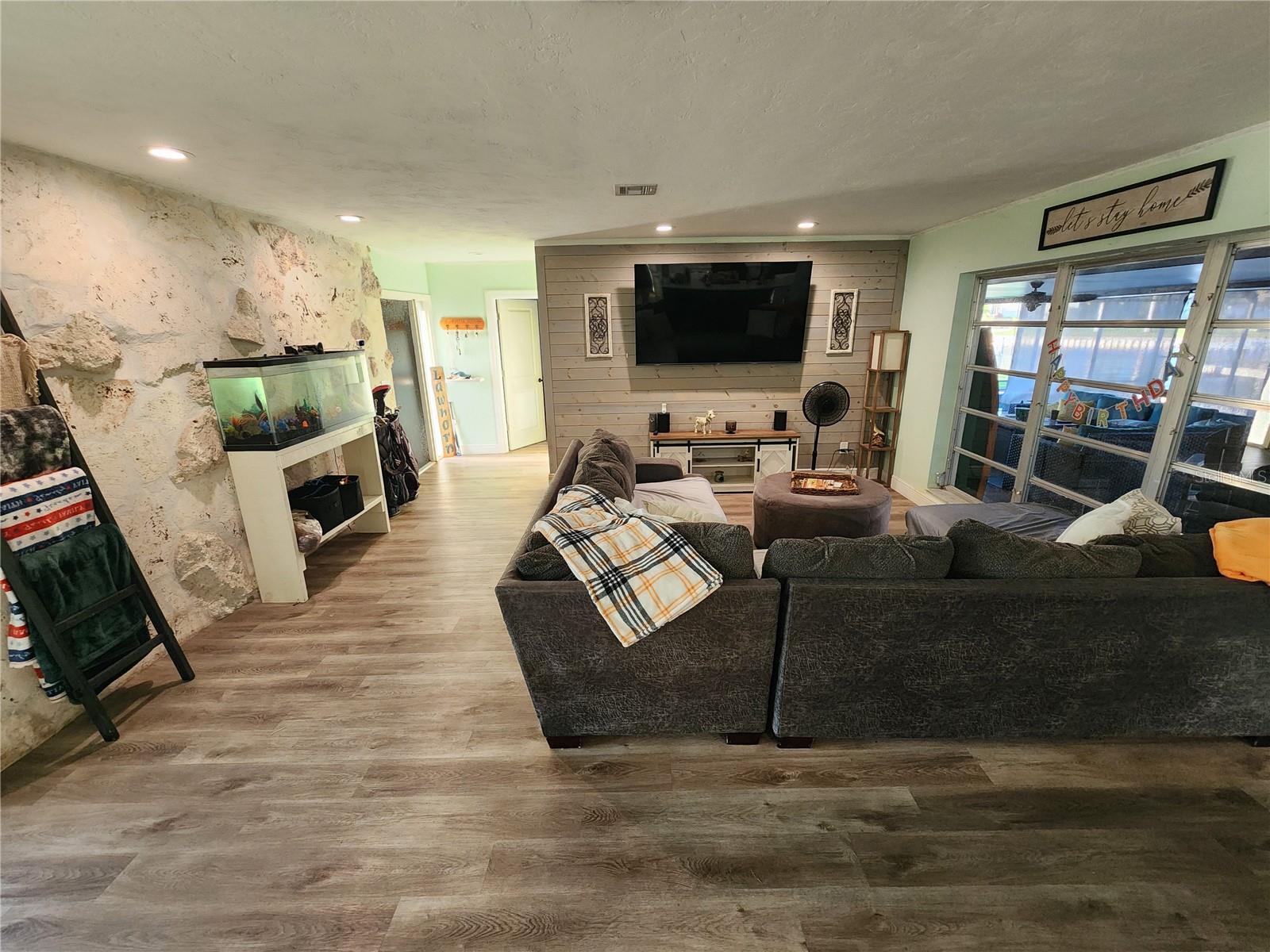 258 BEENEY RD SE, PORT CHARLOTTE, FL, 33952