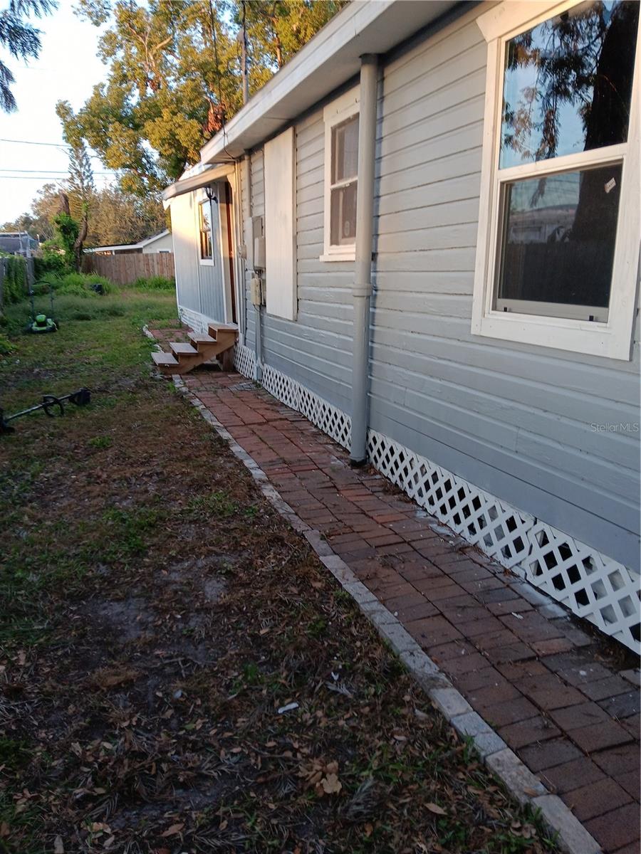 718 NEW YORK ST, CLEARWATER, FL, 33756